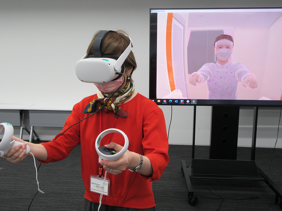 VRを使って医療現場の感染リスクを見える化のサムネイル画像
